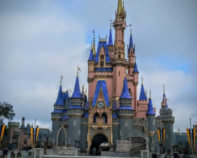Cinderella's magic castle, Photo via Wikimedia Commons under CC BY-SA 4.0